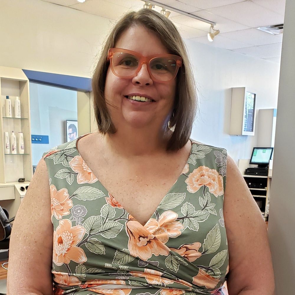 Meet your Posher, Jolynn
